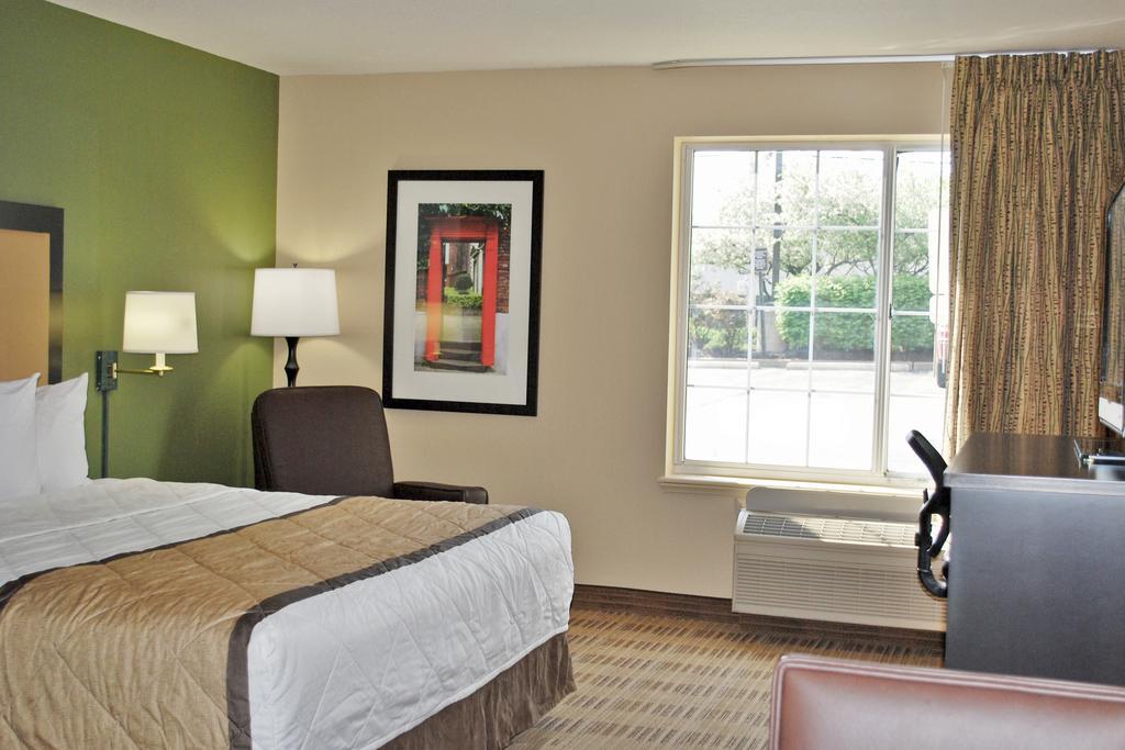Extended Stay America Select Suites - Chicago - Lombard - Oakbrook Oakbrook Terrace Exterior foto