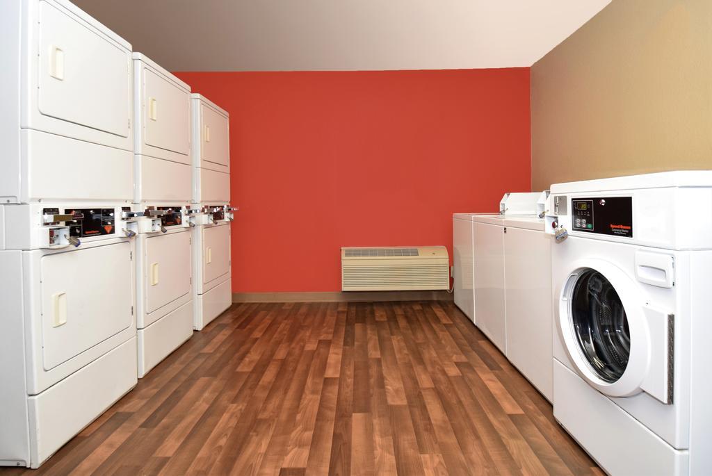 Extended Stay America Select Suites - Chicago - Lombard - Oakbrook Oakbrook Terrace Exterior foto